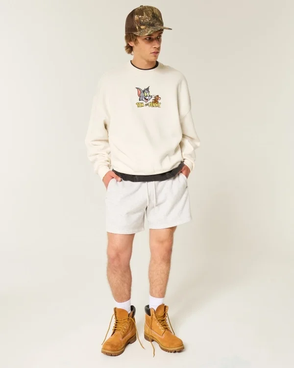Baggy Cinch Tom and Jerry Graphic Crew Sweatshirt Baggy Cinch Tom and Jerry Graphic Crew Sweatshirt