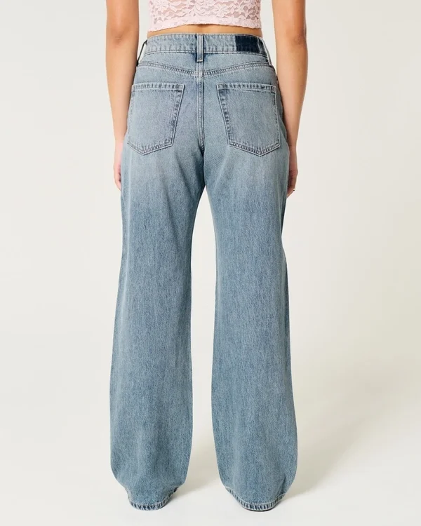 Curvy High-Rise Medium Wash Baggy Jeans Curvy High-Rise Medium Wash Baggy Jeans