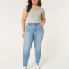 Curvy High-Rise Medium Wash Super Skinny Jeans Curvy High-Rise Medium Wash Super Skinny Jeans