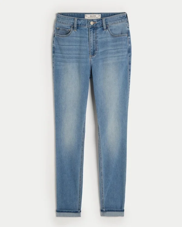 Curvy High-Rise Medium Wash Super Skinny Jeans Curvy High-Rise Medium Wash Super Skinny Jeans