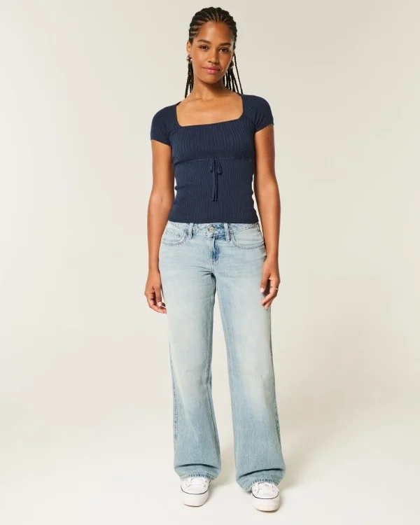 Curvy Low-Rise Light Wash Baggy Jeans Curvy Low-Rise Light Wash Baggy Jeans