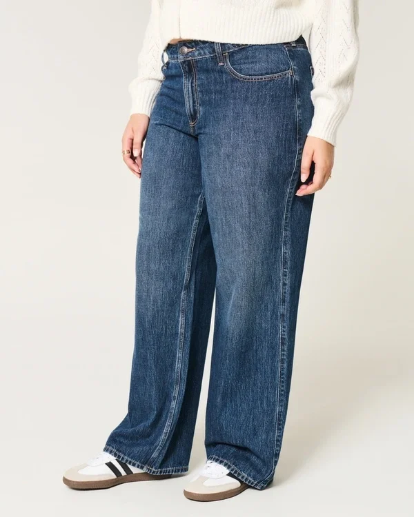 Curvy Mid-Rise Dark Wash Baggy Jeans Curvy Mid-Rise Dark Wash Baggy Jeans