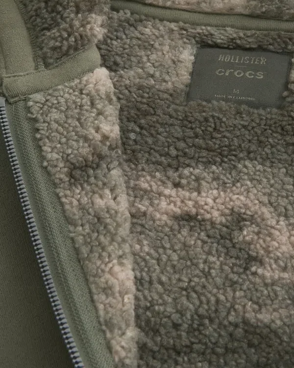 Hollister x Crocs Sherpa-Lined Zip-Up Hoodie Hollister x Crocs Sherpa-Lined Zip-Up Hoodie