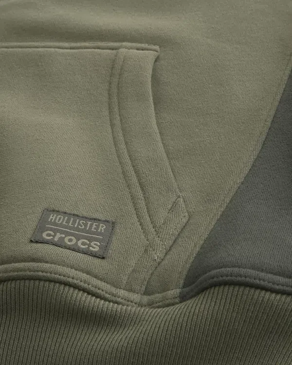 Hollister x Crocs Sherpa-Lined Zip-Up Hoodie Hollister x Crocs Sherpa-Lined Zip-Up Hoodie