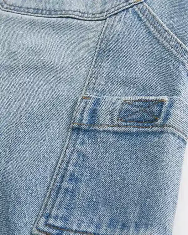 Light Wash Embroidered Back Pocket Skater Baggy Painter Jeans Light Wash Embroidered Back Pocket Skater Baggy Painter Jeans