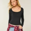 Long-Sleeve Seamless Fabric Scoop Baby Tee