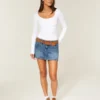 Long-Sleeve Seamless Fabric Scoop Baby Tee