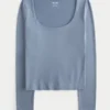 Long-Sleeve Seamless Fabric Scoop Baby Tee