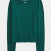 Long-Sleeve Seamless Fabric Slash-Neck Top