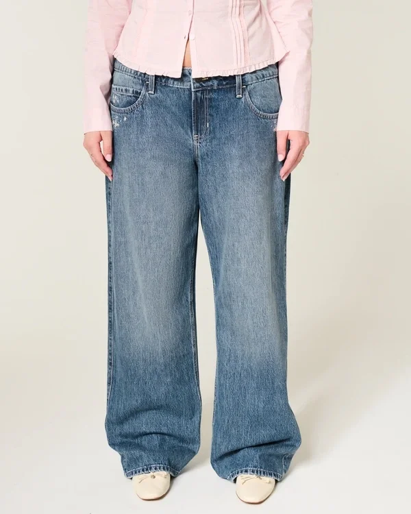 Low-Rise Dark Wash Floral Embroidery Baggy Jeans Low-Rise Dark Wash Floral Embroidery Baggy Jeans