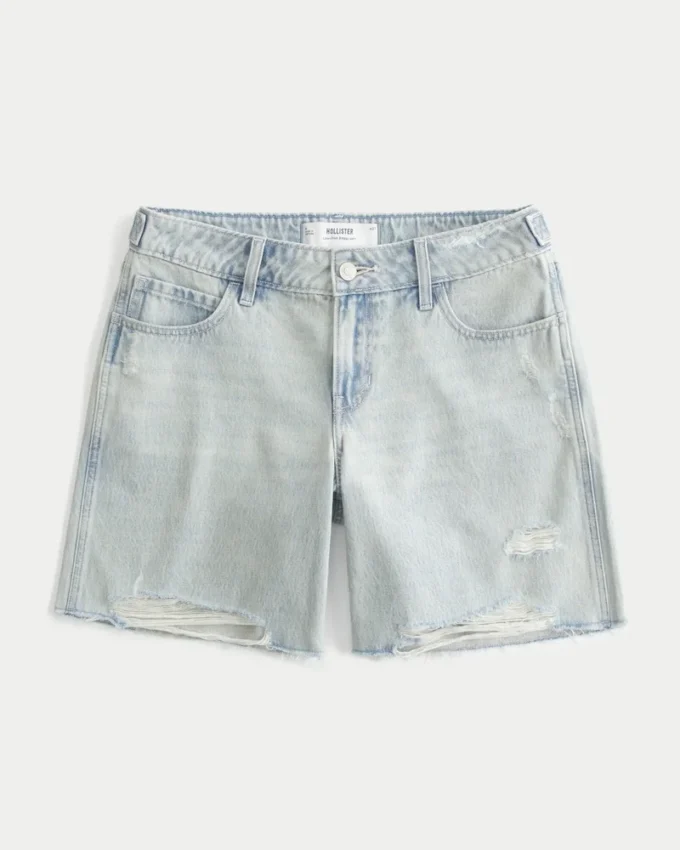 Low-Rise Light Wash Adjustable Waistband Baggy Jort Low-Rise Light Wash Adjustable Waistband Baggy Jort