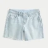 Low-Rise Light Wash Baggy Denim Shorts 5″ Low-Rise Light Wash Baggy Denim Shorts 5″