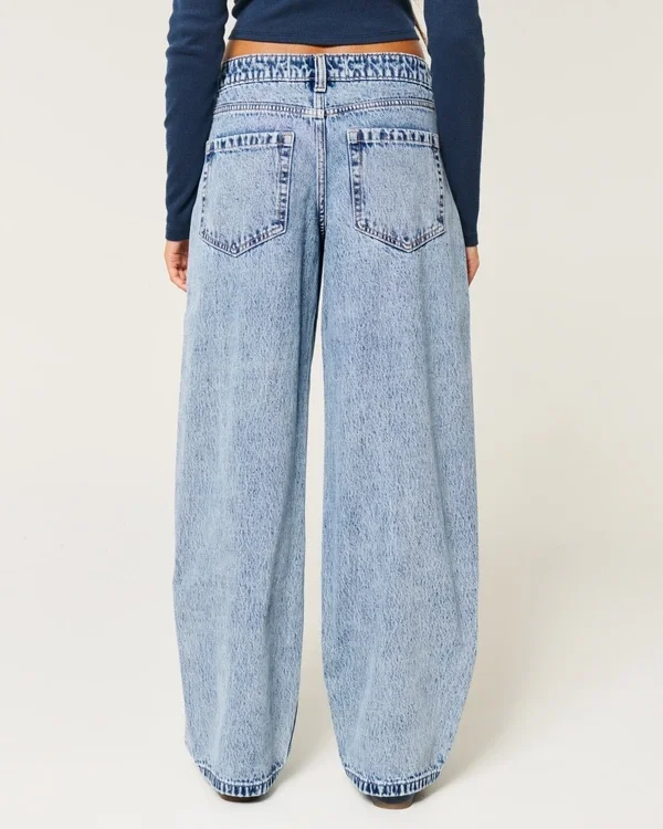 Low-Rise Light Wash Tapered Baggy Jeans Low-Rise Light Wash Tapered Baggy Jeans