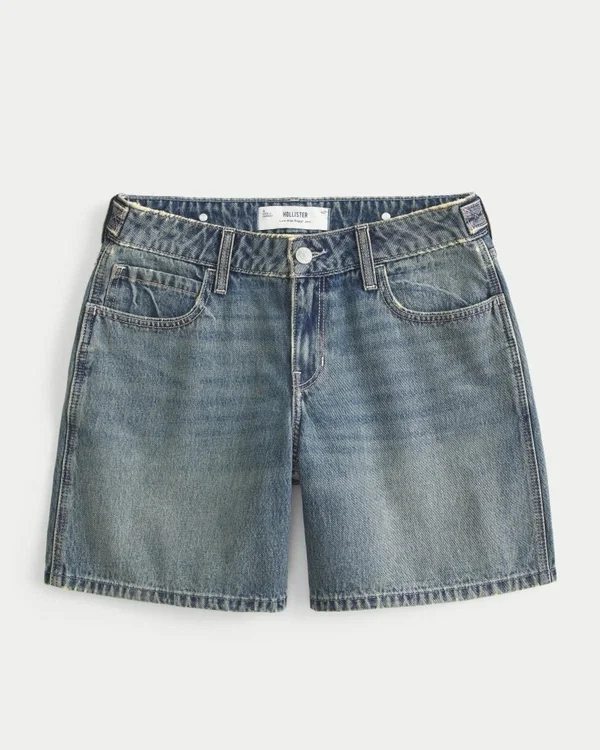 Low-Rise Medium Wash Adjustable Waistband Baggy Jort Low-Rise Medium Wash Adjustable Waistband Baggy Jort