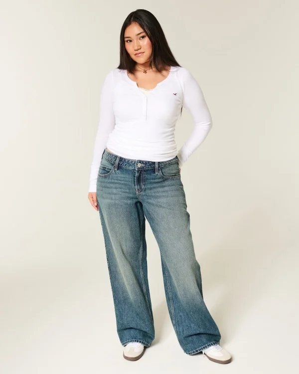 Low-Rise Medium Wash Baggy Jeans Low-Rise Medium Wash Baggy Jeans