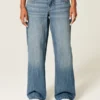 Low-Rise Medium Wash Los Angeles Graphic Baggy Jeans Low-Rise Medium Wash Los Angeles Graphic Baggy Jeans