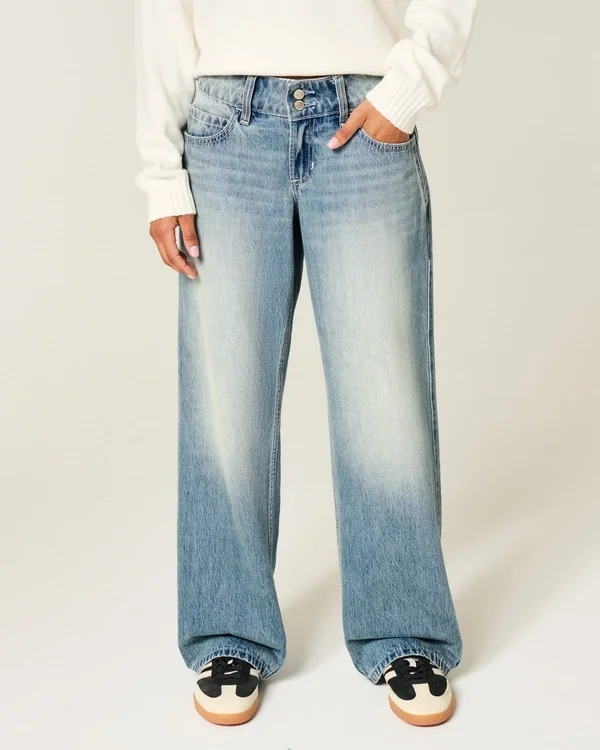 Low-Rise Y2K Medium Wash Baggy Jeans Low-Rise Y2K Medium Wash Baggy Jeans