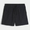 Mid-Thigh Baggy Soccer Shorts