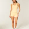 Must-Have Basics Shortie